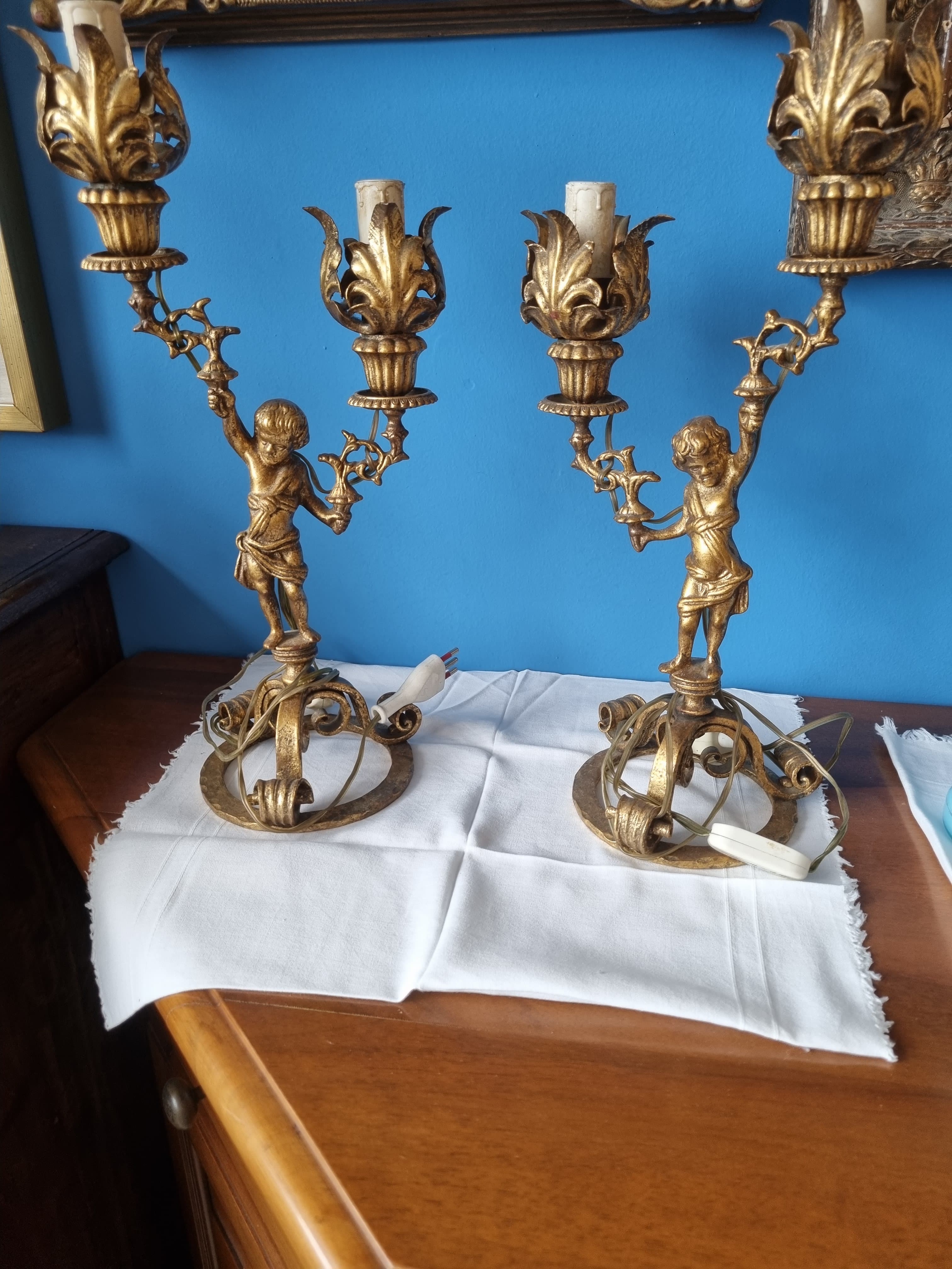 Coppia candelabri in bronzo dorato — Illuminazione usato a Vicenza