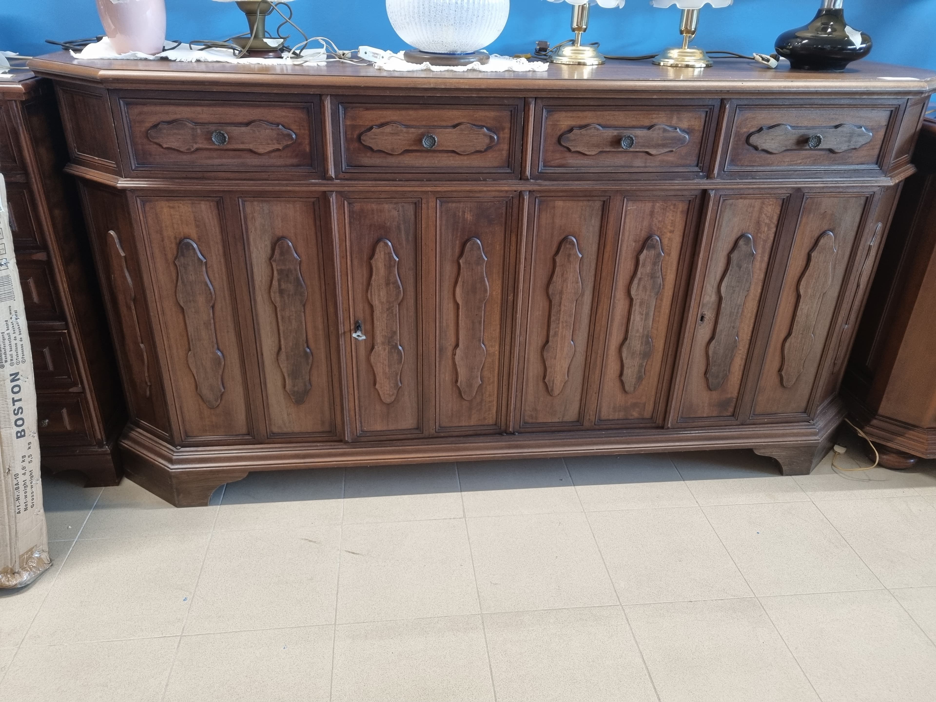Credenza classica in legno — Soggiorni usato a Vicenza