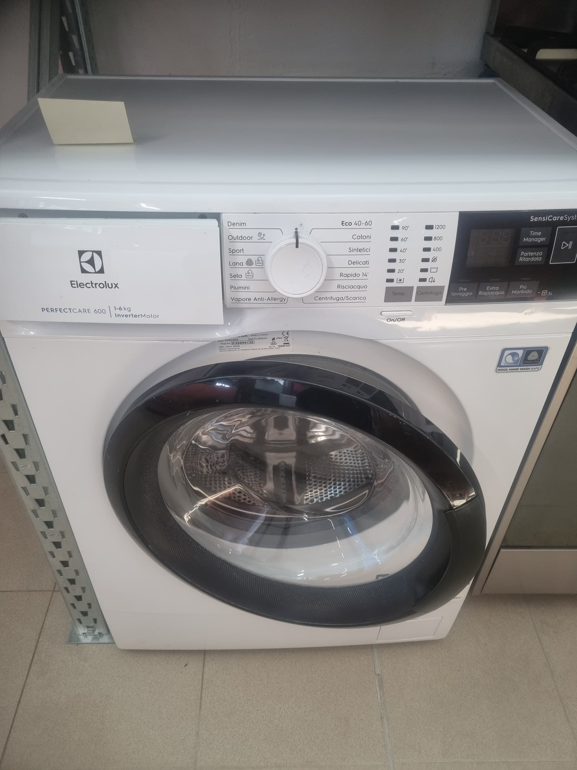 Lavatrice Electrolux 6 kg bianca — Lavaggio usato a Vicenza, Mercatino di Daria (foto 1)