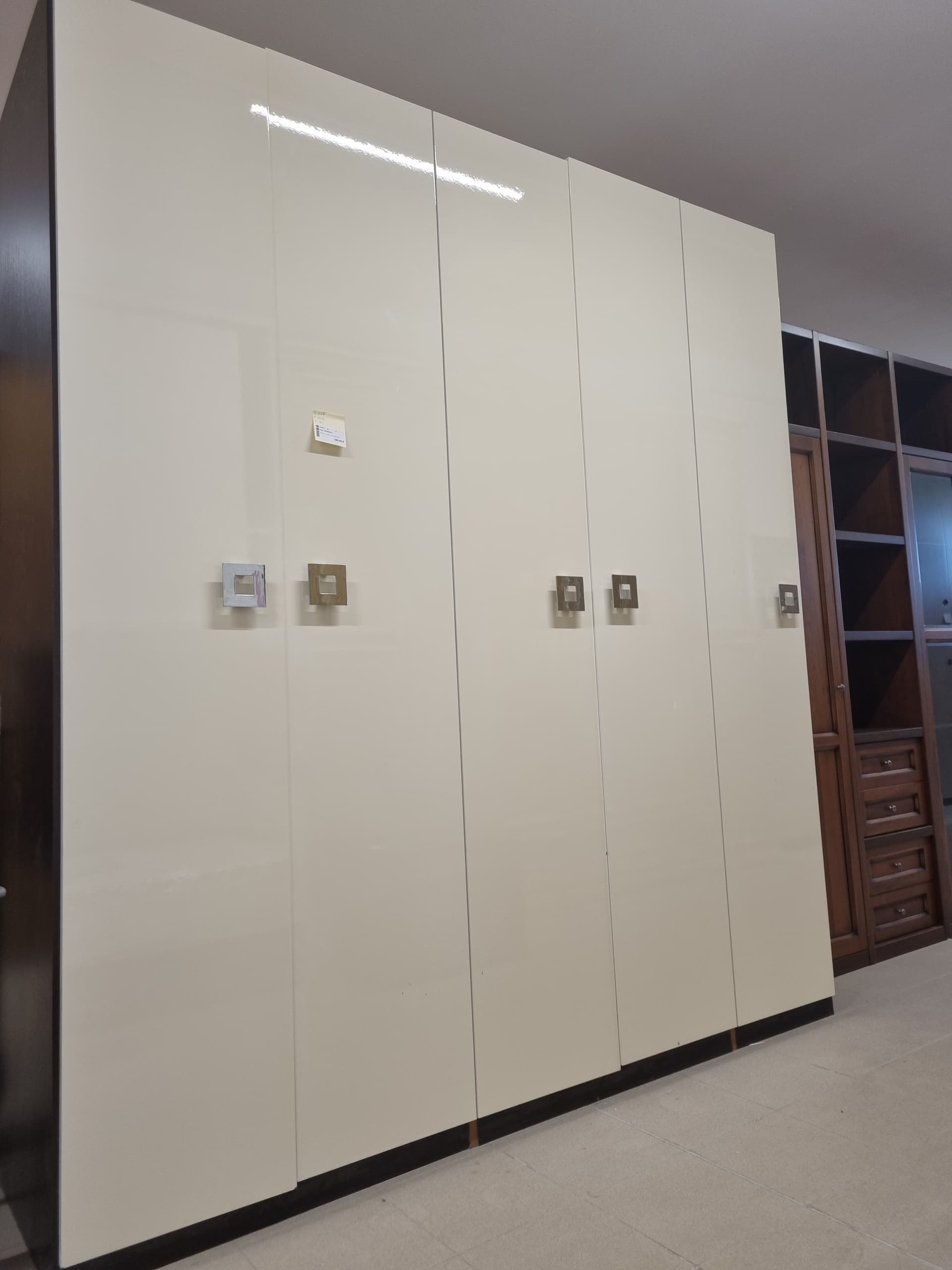 Armadio moderno in melaminico — Camere da letto usato a Vicenza, Mercatino di Daria (foto 1)