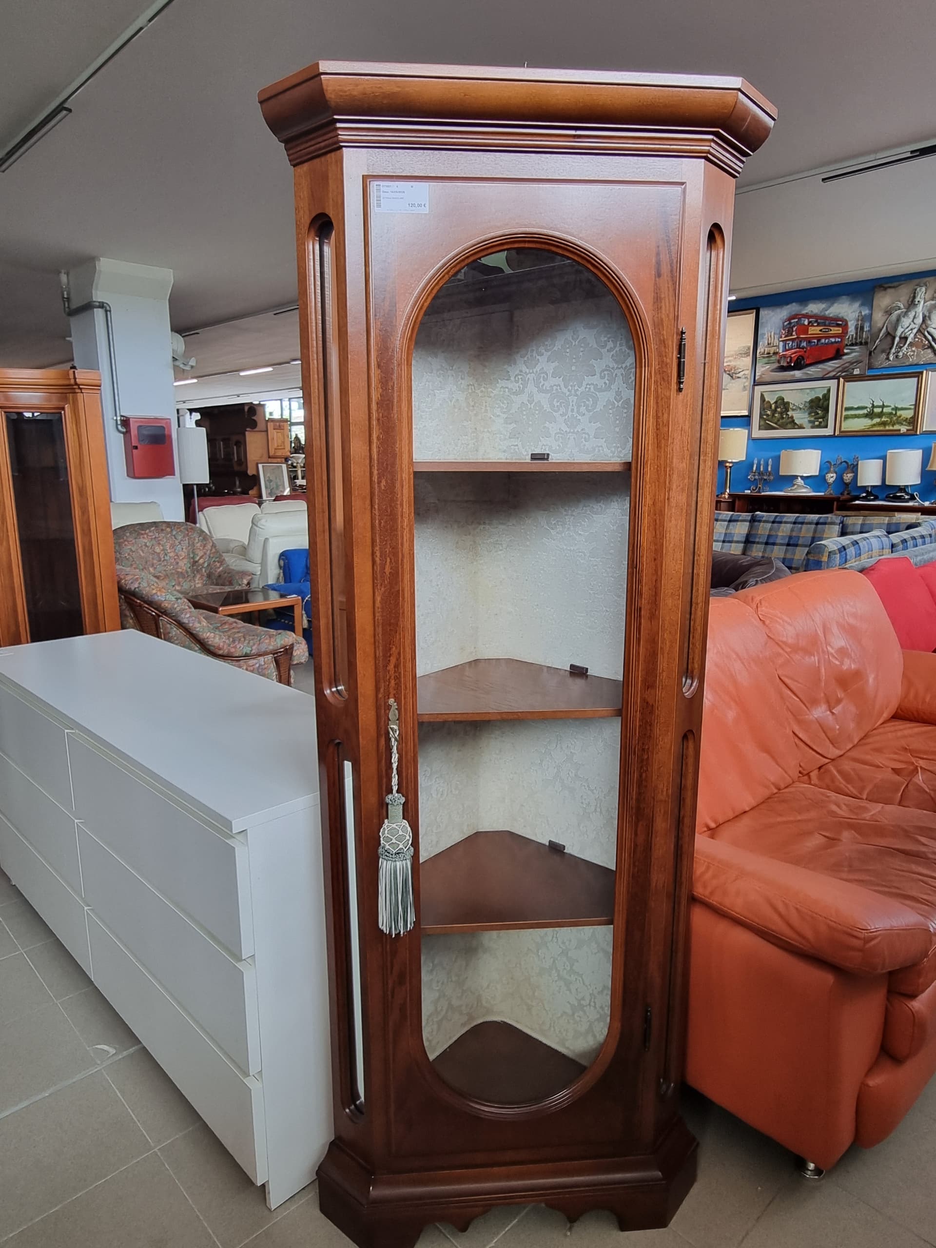 Vetrina angolare in legno classico — Soggiorni usato a Vicenza, Mercatino di Daria (foto 1)